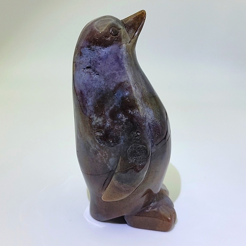 Ocean Orca Agate Chalcedony Carved Penquin Natural Gemstone  450g - 2,250 Cts